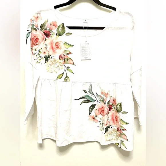 By Made With ❤️ Floral Wayercolor White Women's Top - Picture 2 of 12
